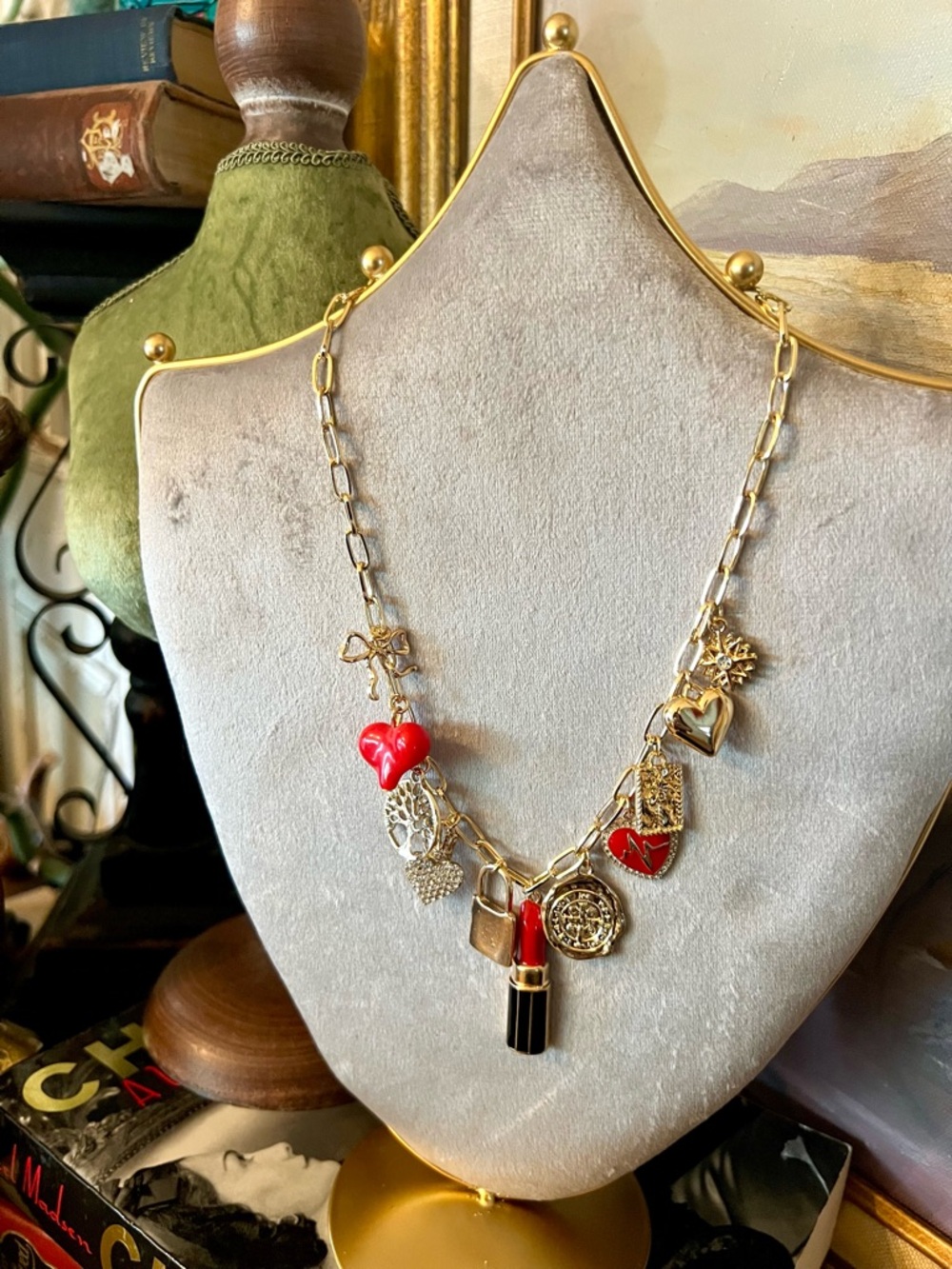 New! The “Fran Fine” Lipstick and Hearts Charm Paperclip Necklace - Picture 3 of 4